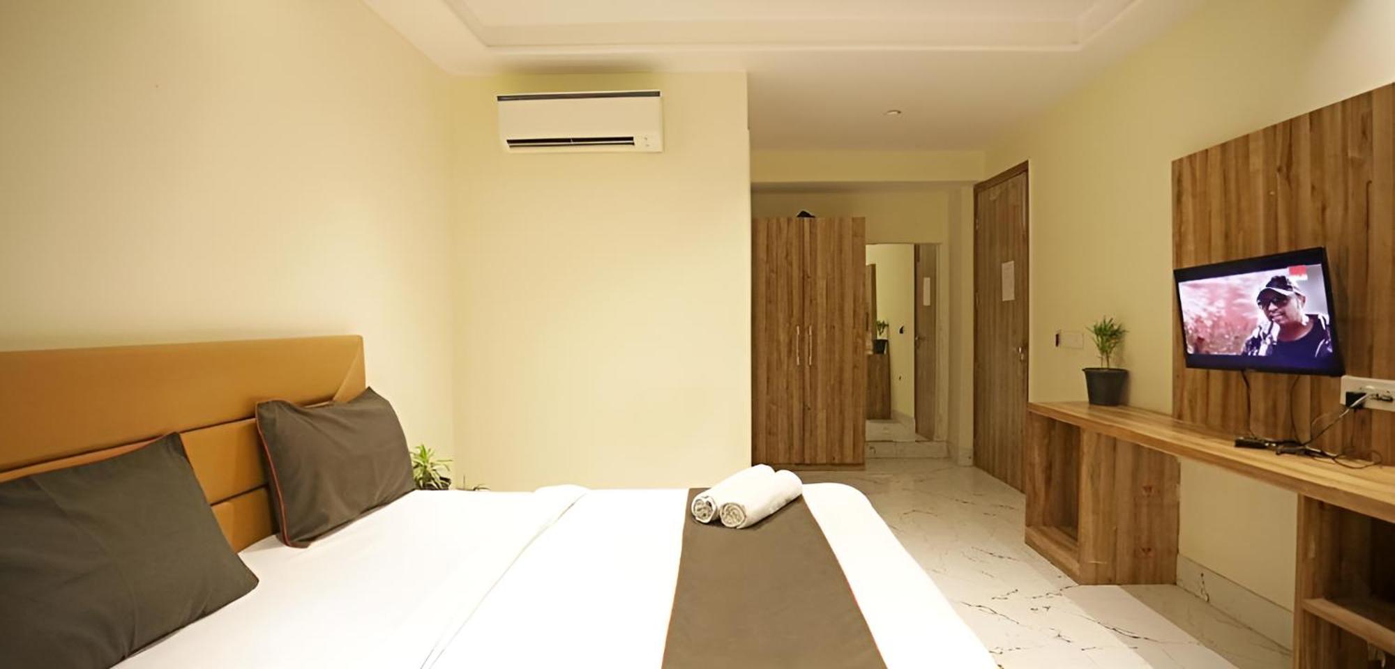 Hotel Goodluck House Near Terminal 3 Igi Airport Neu-Delhi Exterior foto