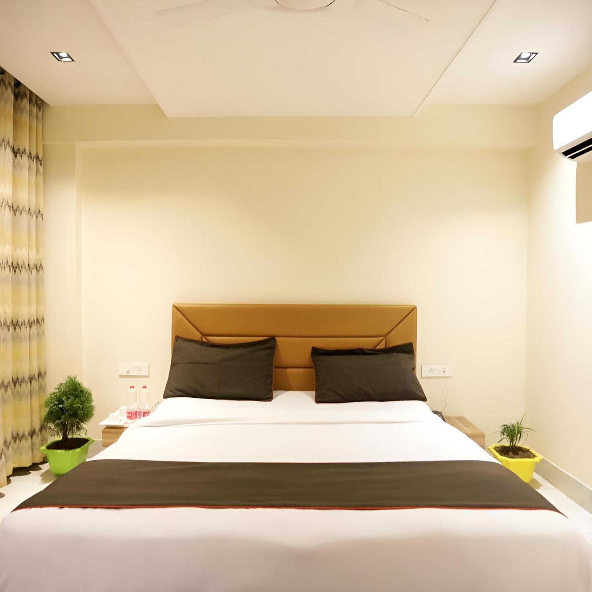 Hotel Goodluck House Near Terminal 3 Igi Airport Neu-Delhi Exterior foto